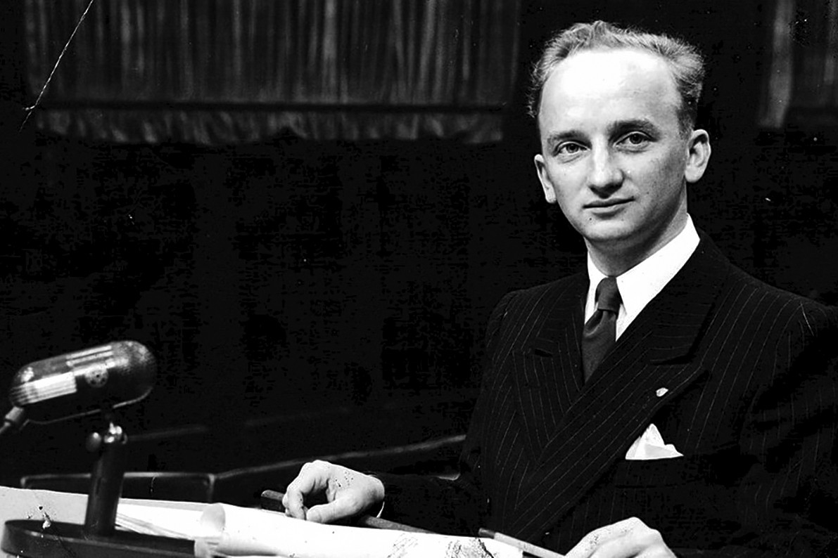 Benjamin Ferencz at the Einsatzgruppen Trial